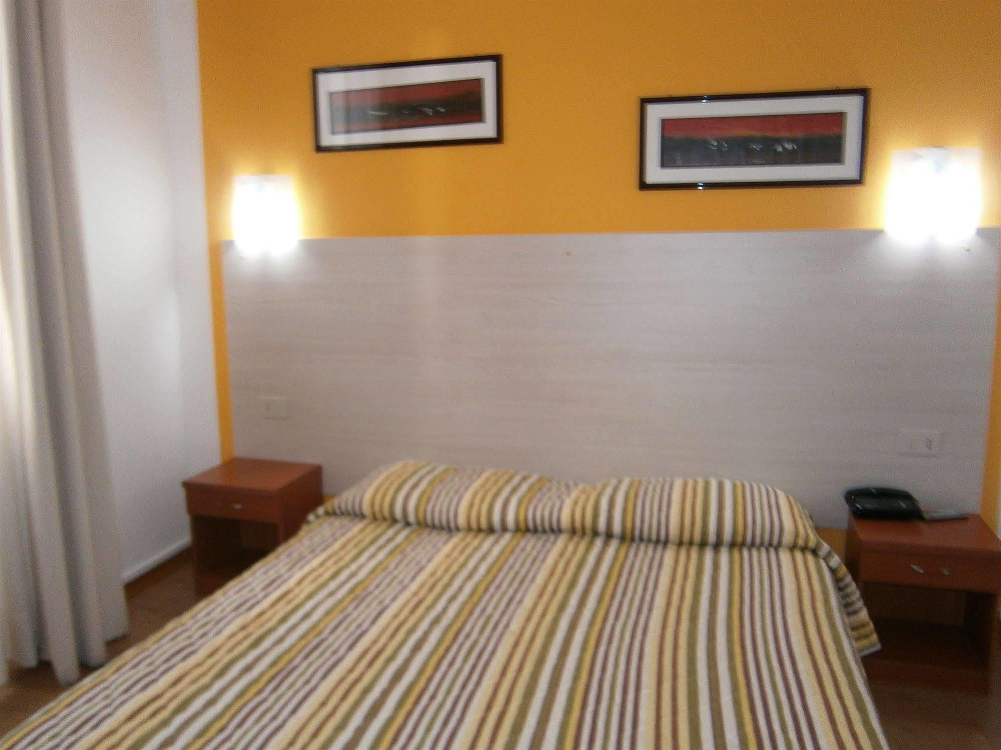 Hotel Alabarda Trieste Exterior photo