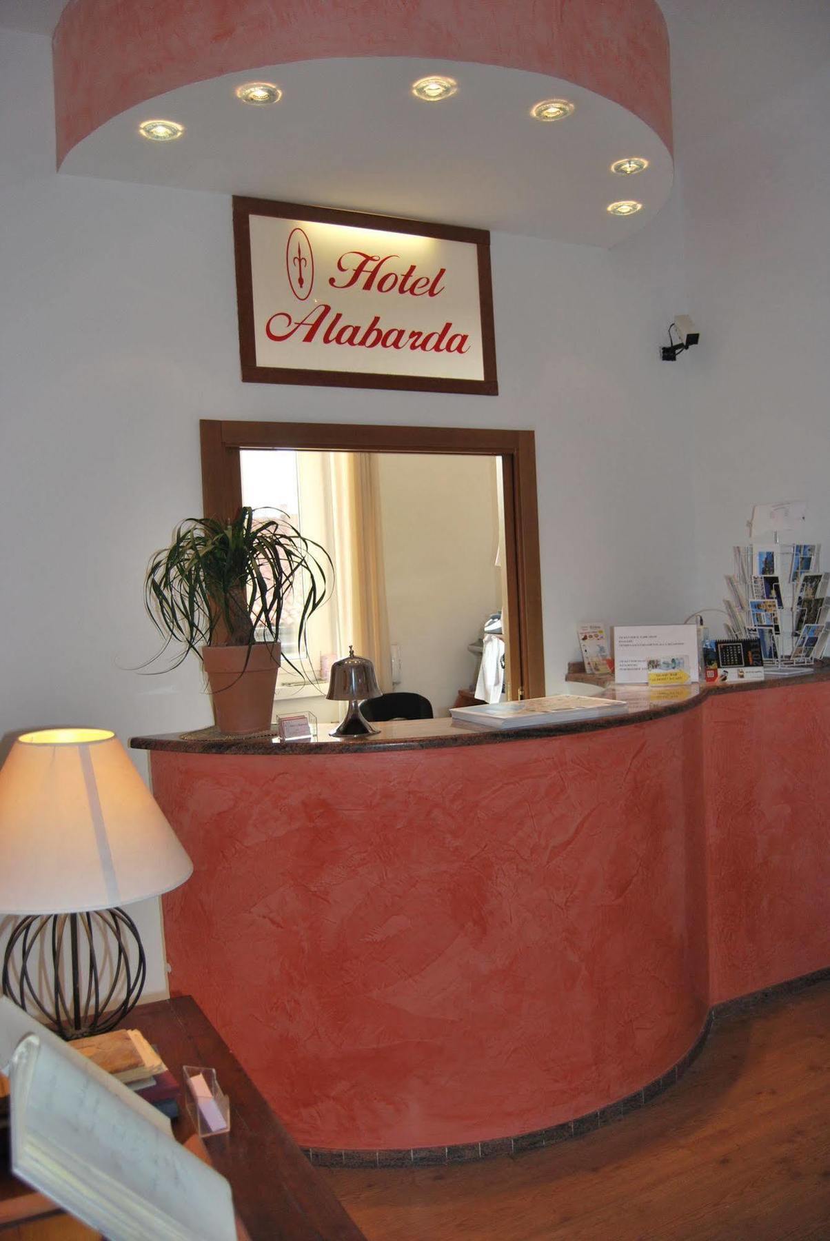 Hotel Alabarda Trieste Exterior photo