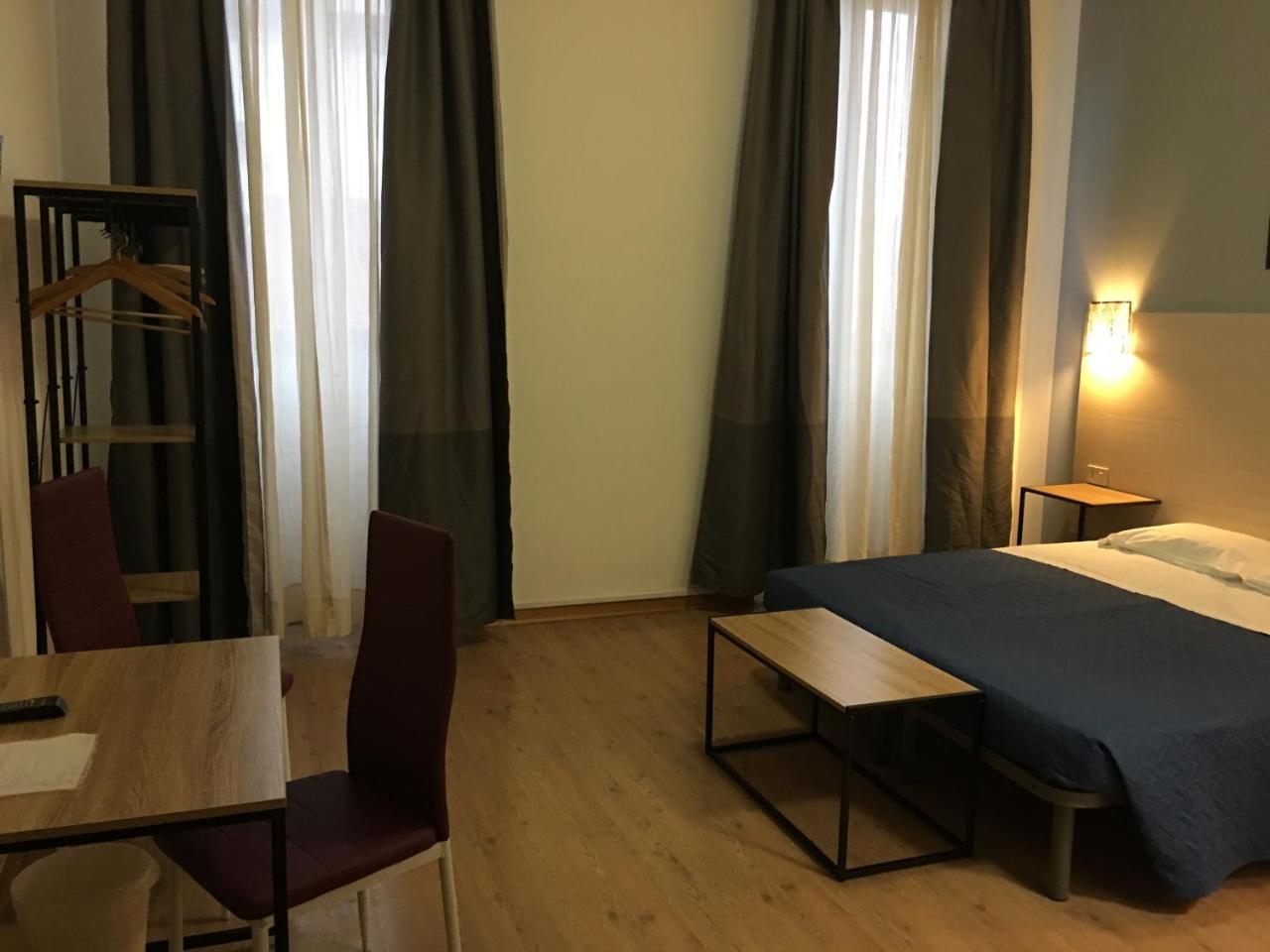Hotel Alabarda Trieste Exterior photo